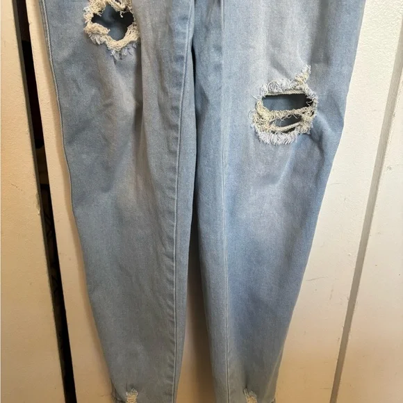 Denim distressed overalls - Picture 2 of 7
